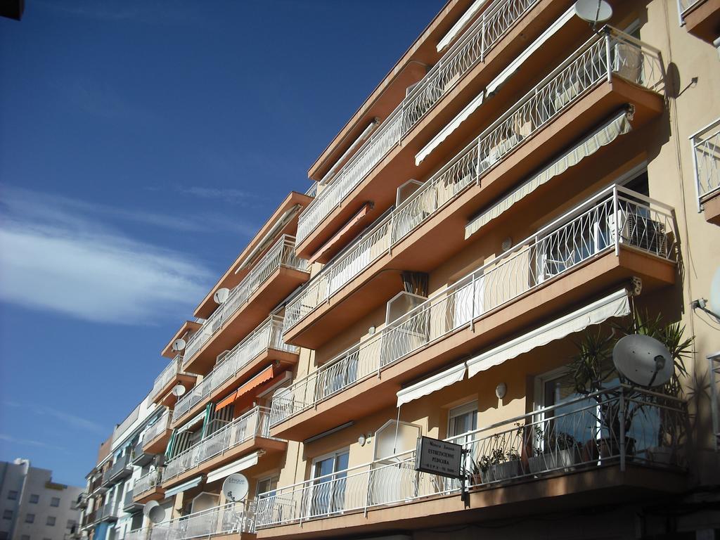 Apart Sylvie Roses Exterior foto
